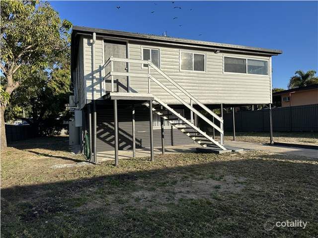 5 Belmore St, Collinsville, QLD 4804