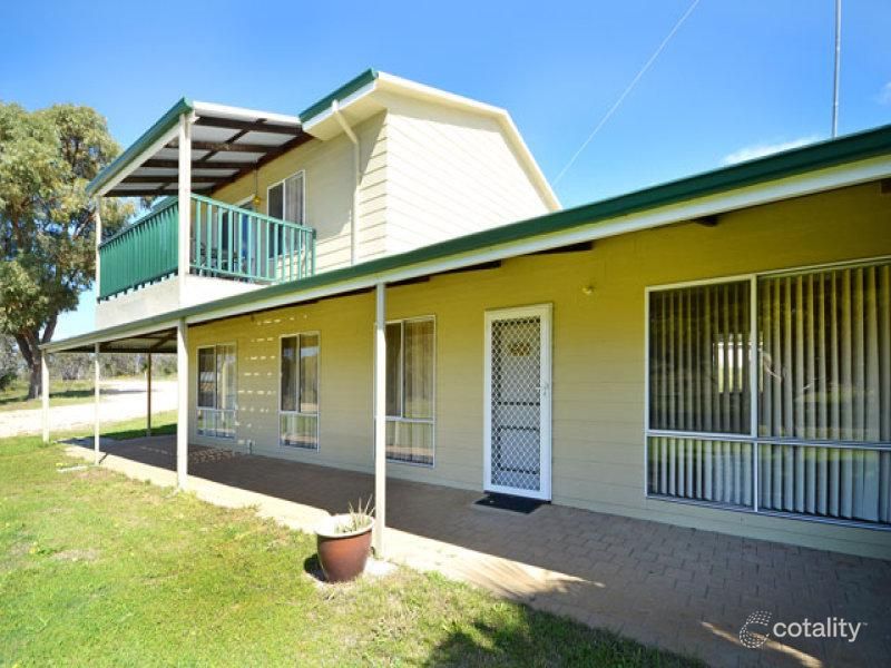 900 Ocean Farm Dr, Nilgen, WA 6044