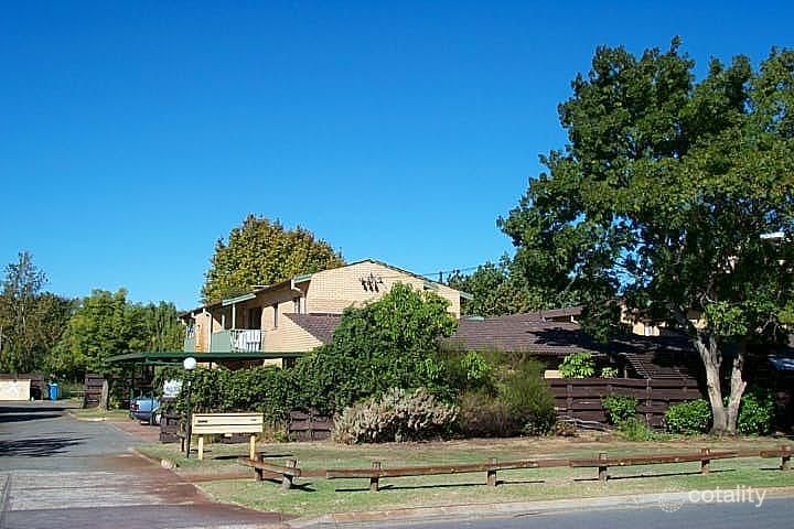 49/46 Pollard St, Glendalough, WA 6016