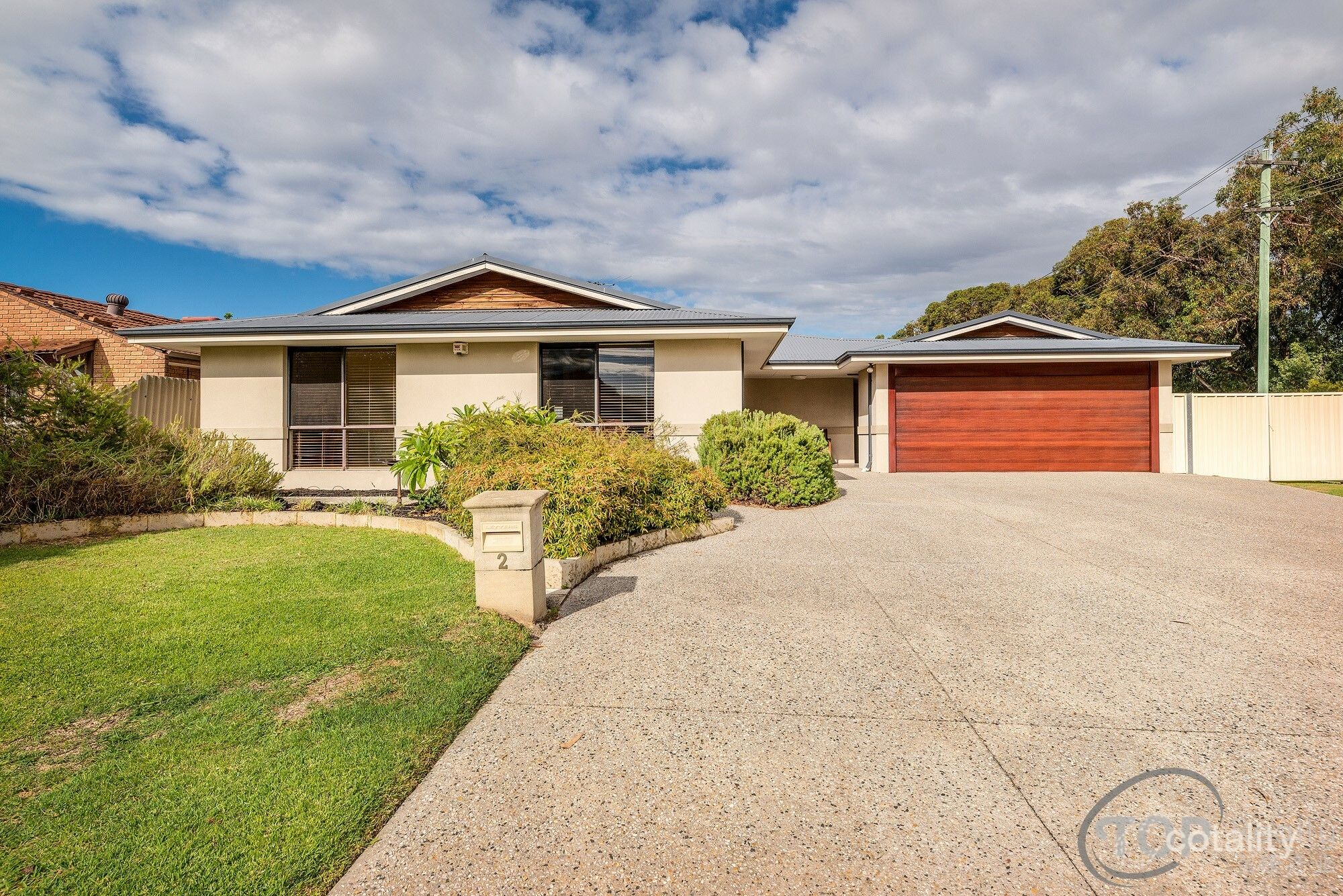 2 Bowyer Cl, Willetton, WA 6155