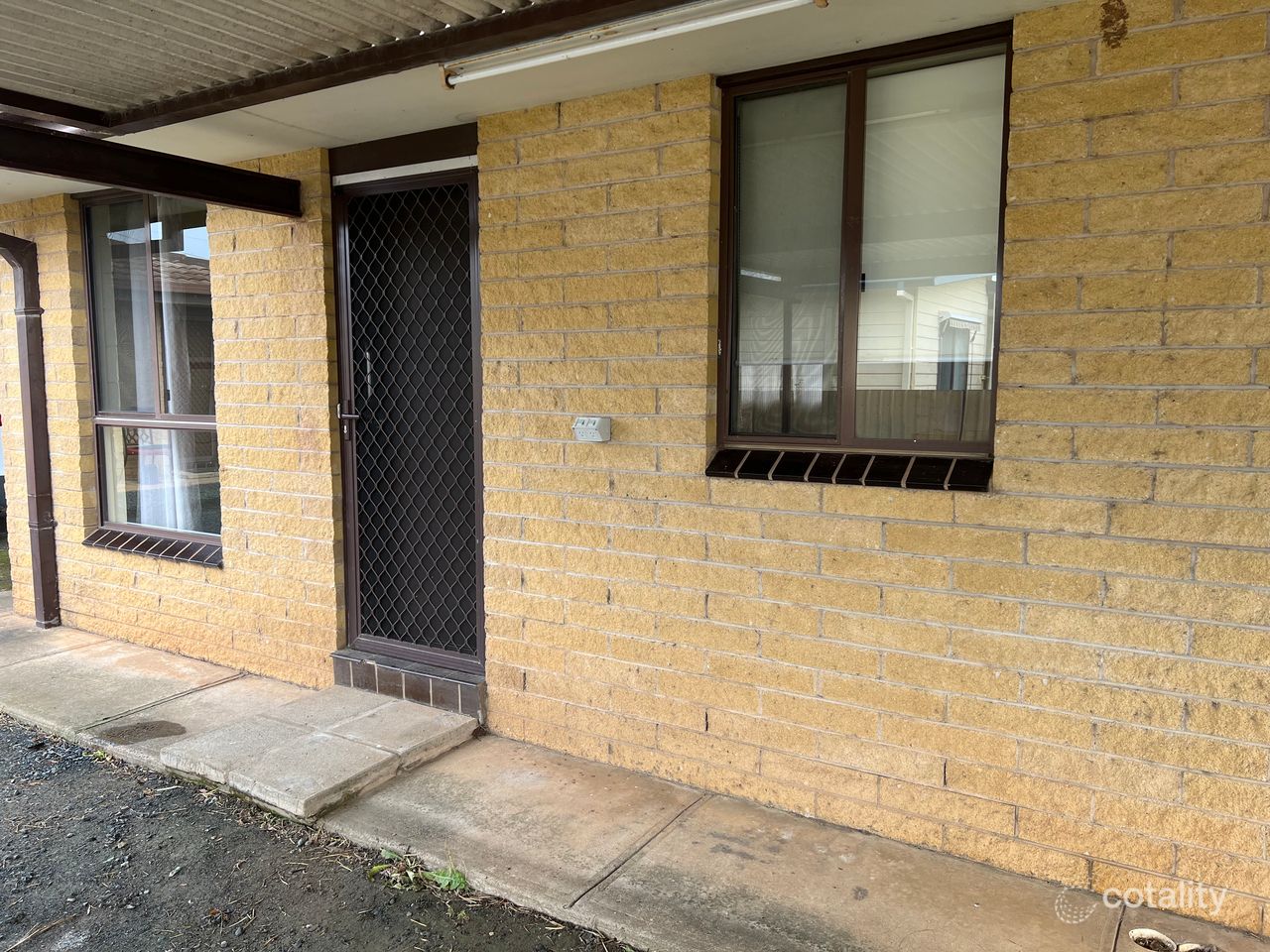 3/9 Monash St, West Wyalong, NSW 2671