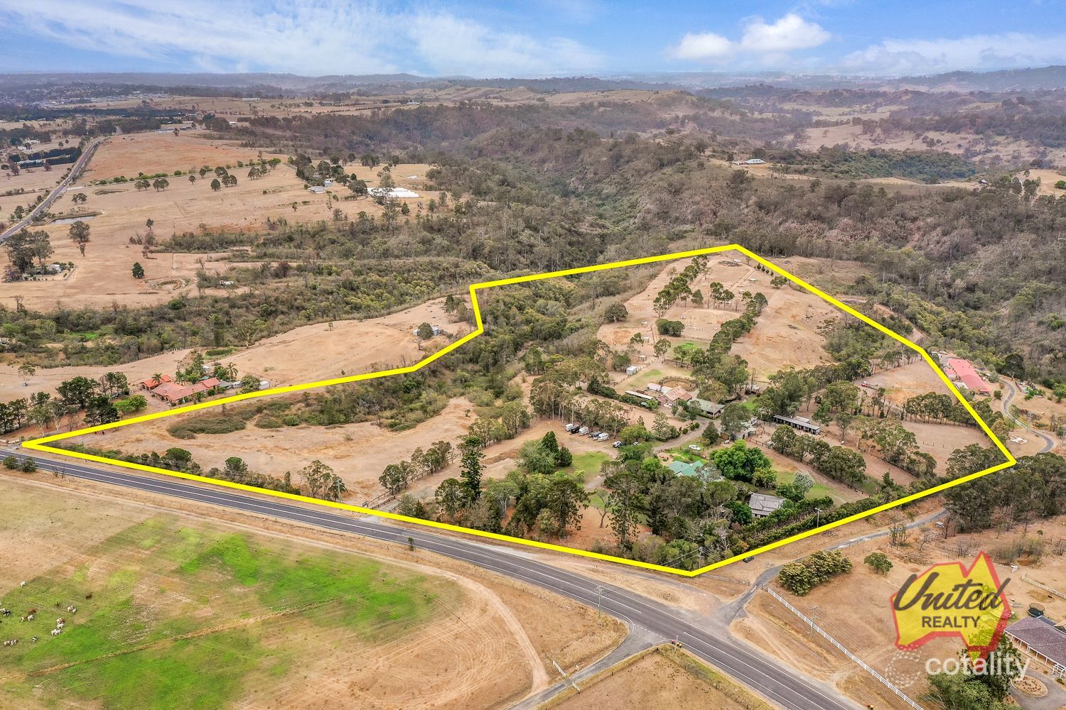 420 Montpelier Dr, The Oaks, NSW 2570