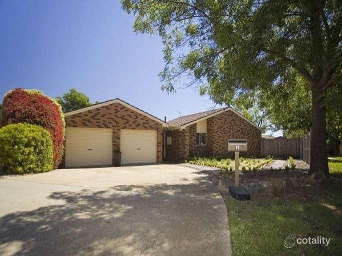 11 Hamblin Pl, Florey, ACT 2615
