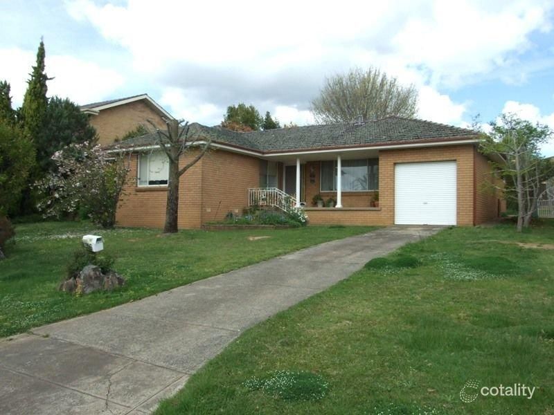 16 Kooronga Ave, Orange, NSW 2800