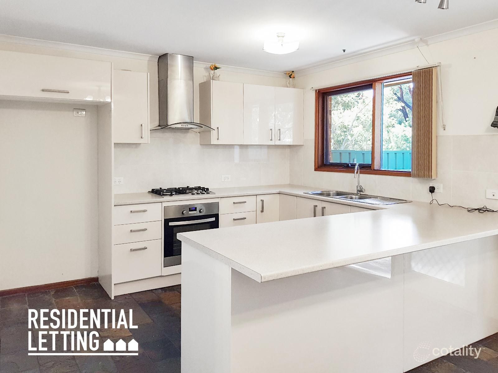 24 Hogg Ave, Morphett Vale, SA 5162