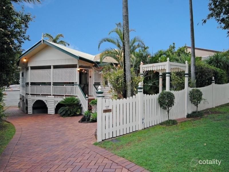 27 Abbey St, Wavell Heights, QLD 4012
