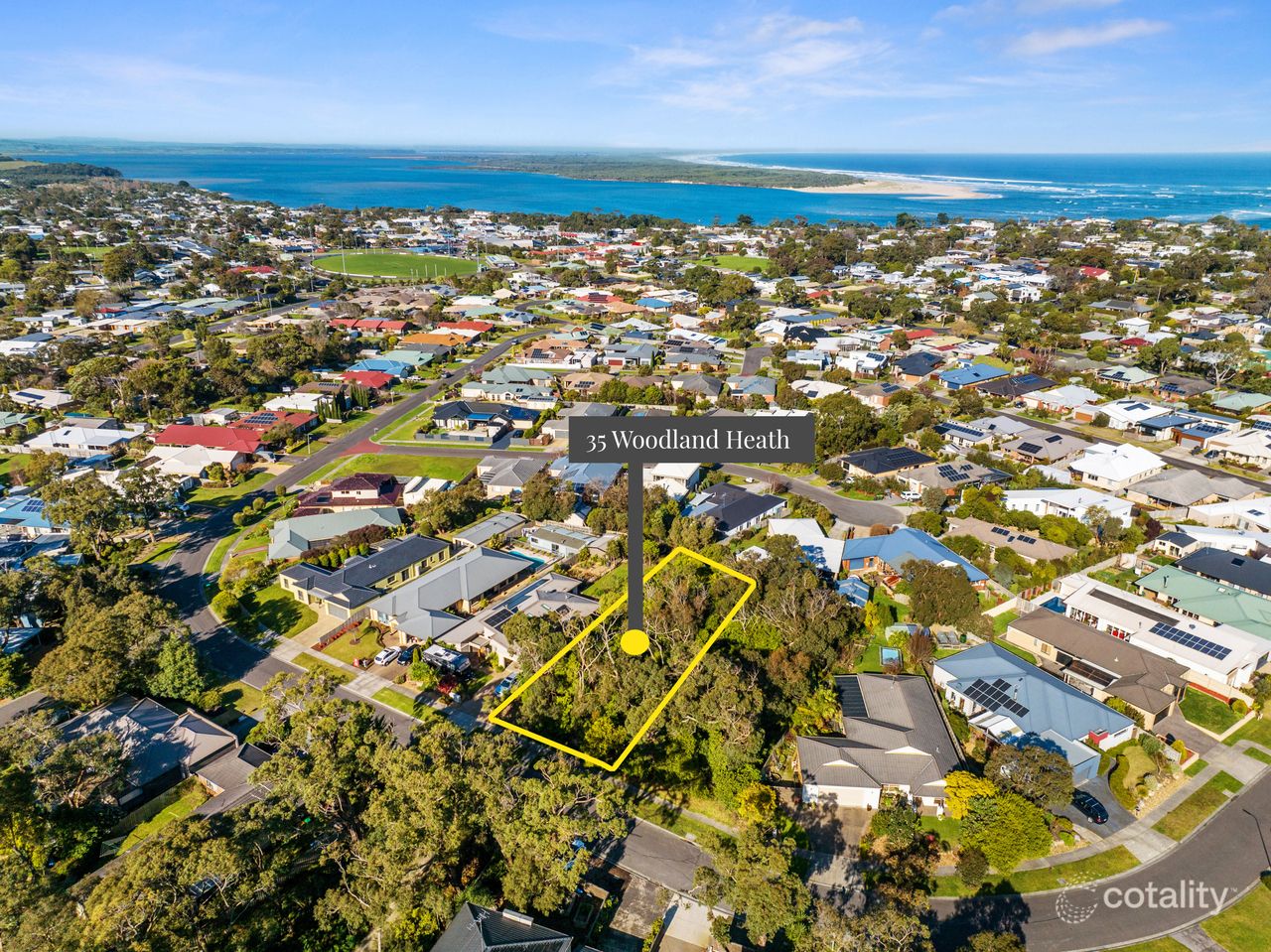 35 Woodland Heath Dr, Inverloch, VIC 3996
