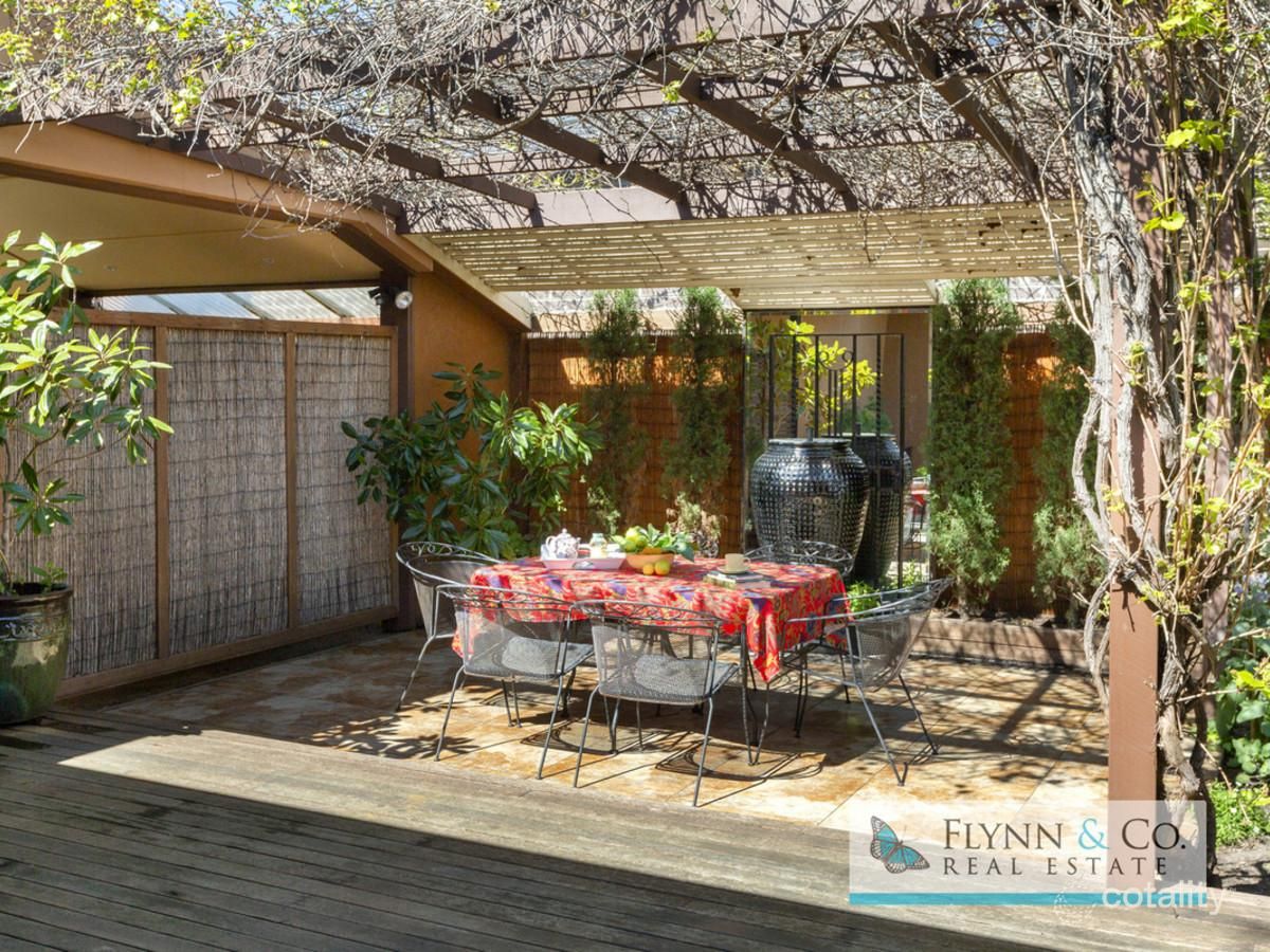 2 Overlea Ave, Rosebud, VIC 3939