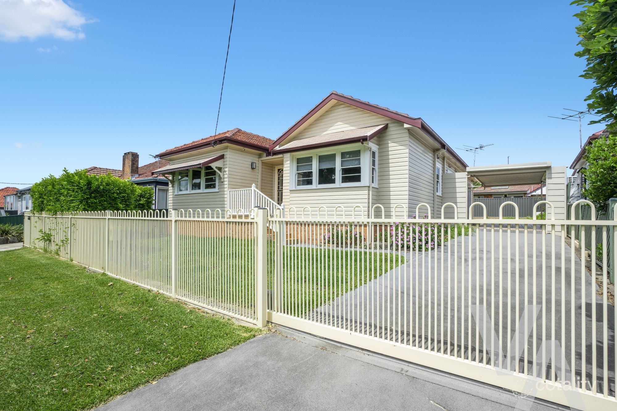 15 Stevenson Ave, Mayfield West, NSW 2304