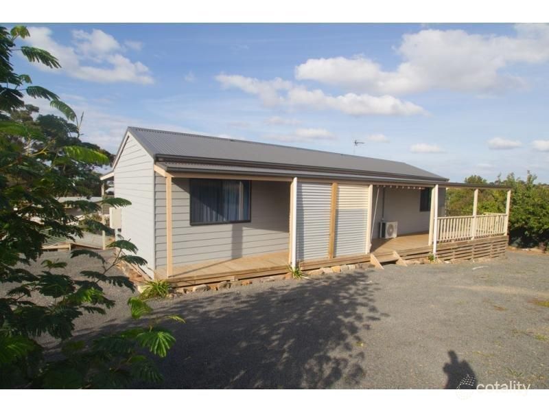 23 Philpot St, Long Gully, VIC 3550