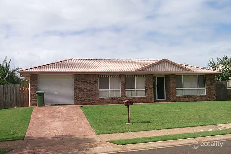 11 Falkirk Pde, Redland Bay, QLD 4165