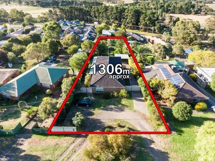 34 Paddock St, Whittlesea, VIC 3757