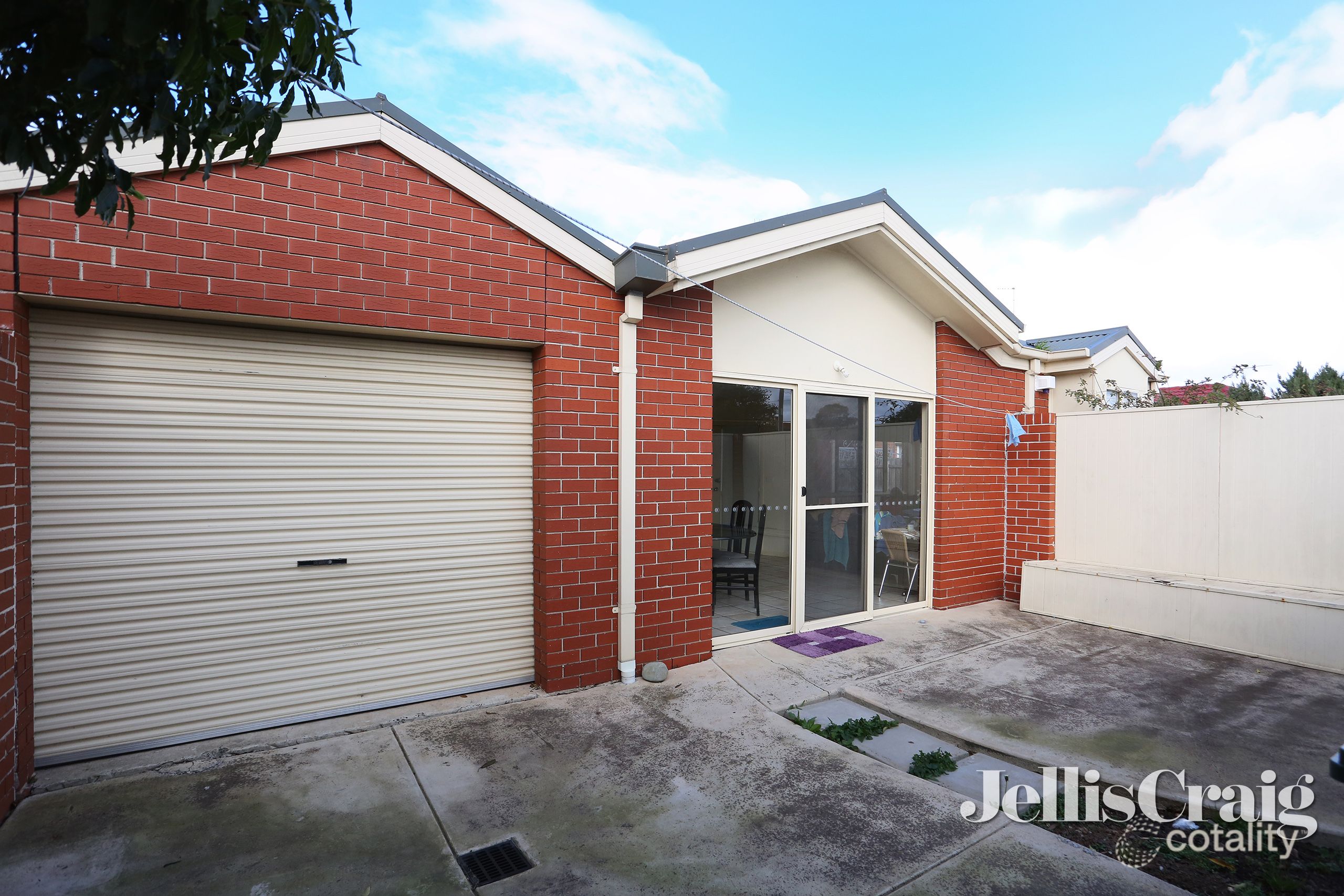 1/1 Kingsley St, St Albans, VIC 3021