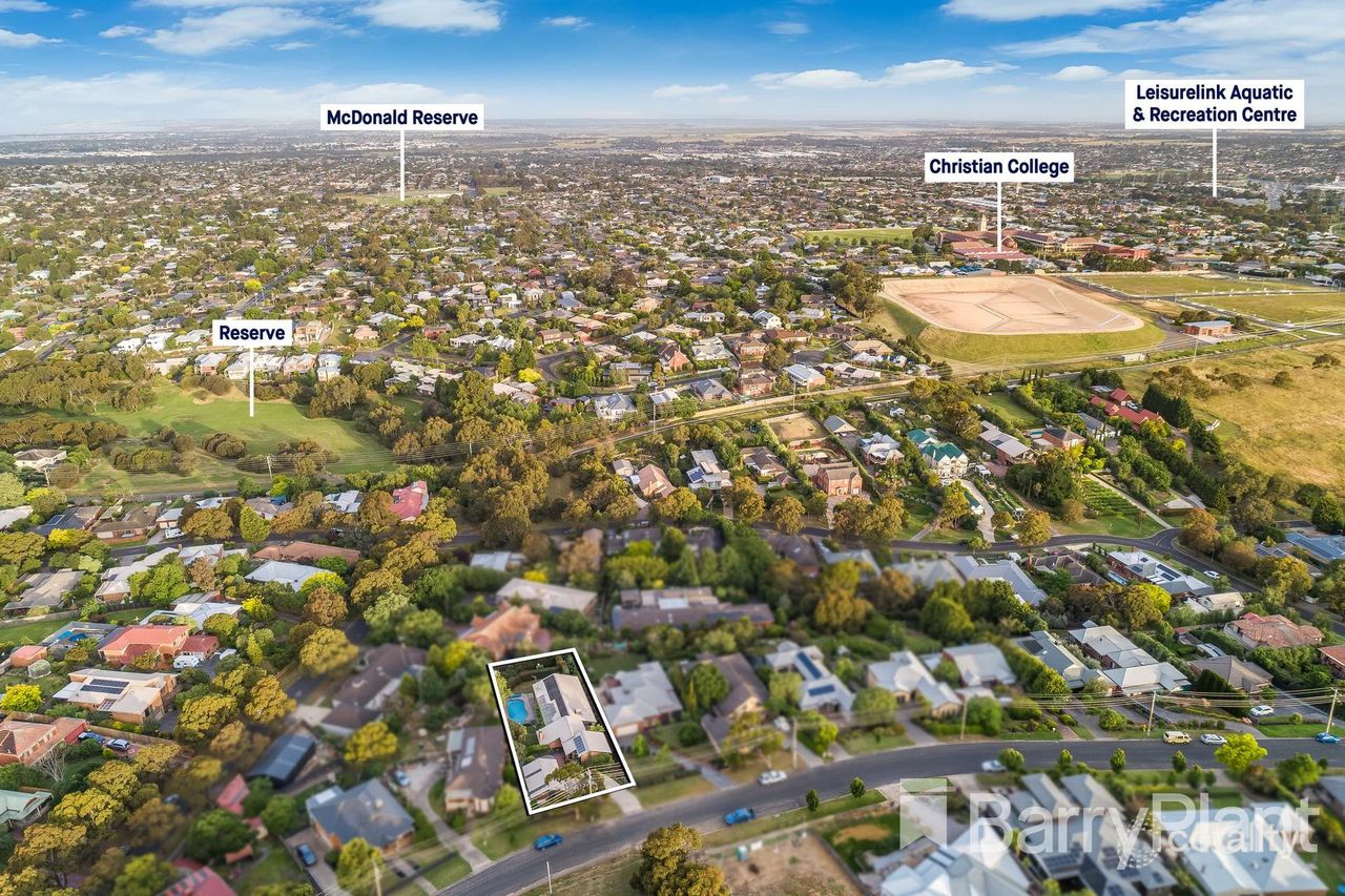 55 Wandana Dr, Wandana Heights, VIC 3216