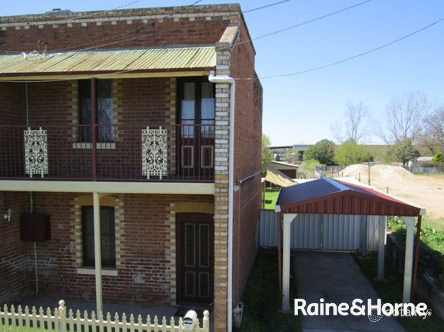 15 Russell St, Gormans Hill, NSW 2795