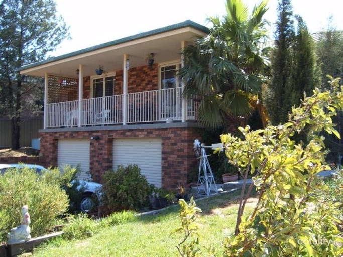 37 Park St, Parkes, NSW 2870