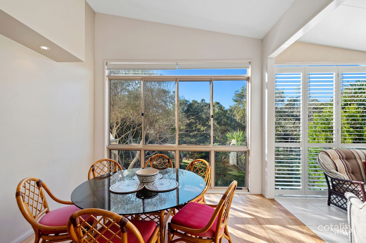 2/98 Lorikeet Dr, Peregian Beach, QLD 4573