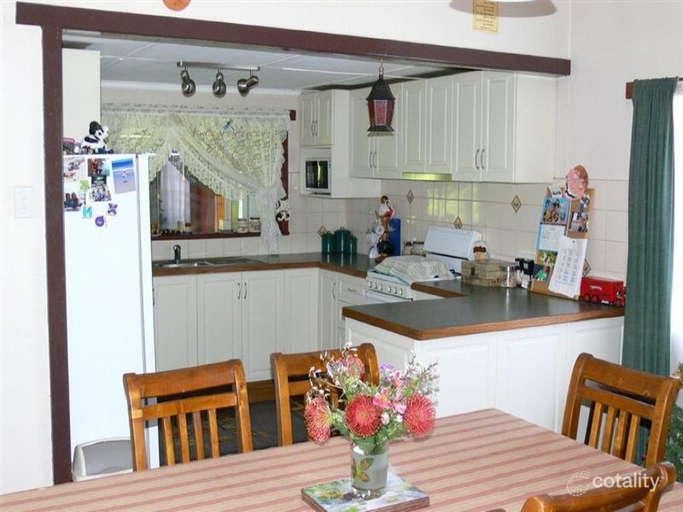 10 Arnott St, Manjimup, WA 6258