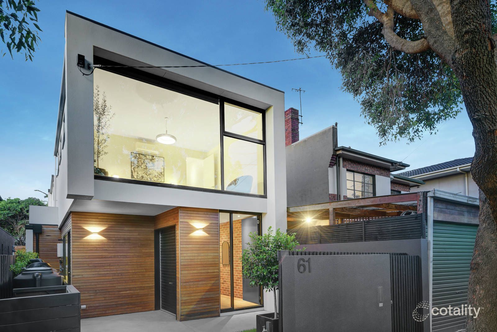 61 Andrew St, Windsor, VIC 3181