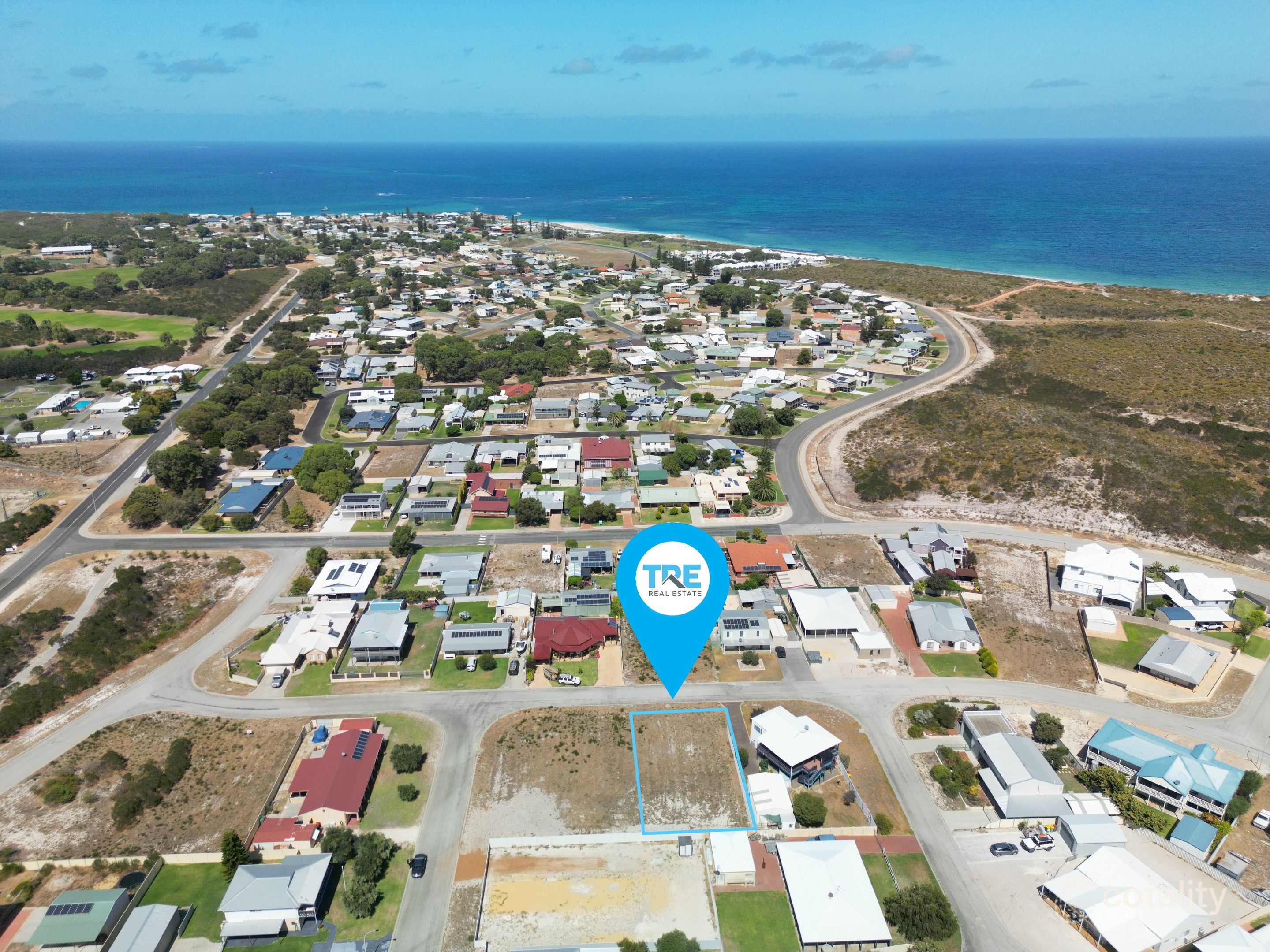 10 Lucraft Loop, Ledge Point, WA 6043