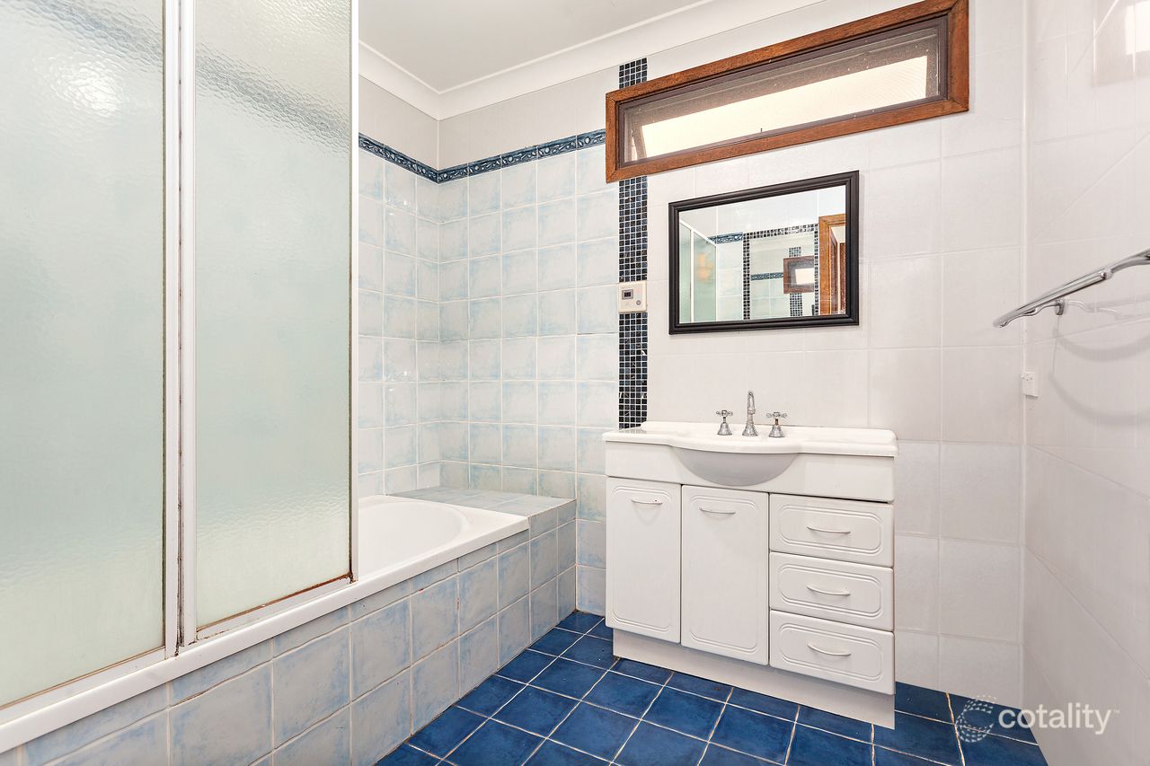 88 Maple St, Albion Park Rail, NSW 2527