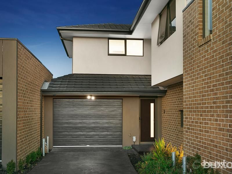 4/31 Mccubbin St, Burwood, VIC 3125