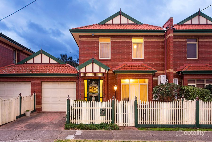 20b Charmaine Ave, Avondale Heights, VIC 3034