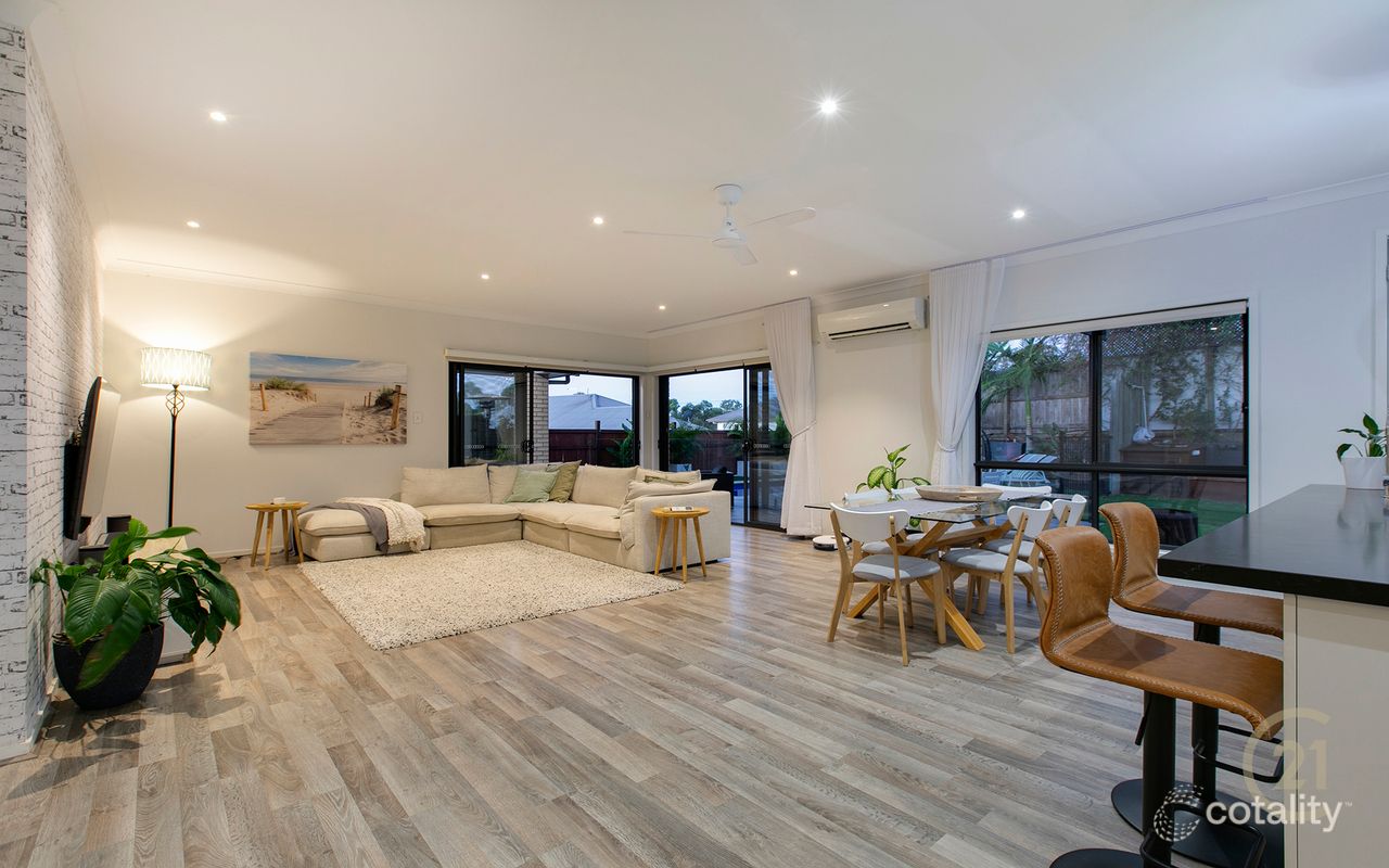 11 Curlew St, Upper Kedron, QLD 4055