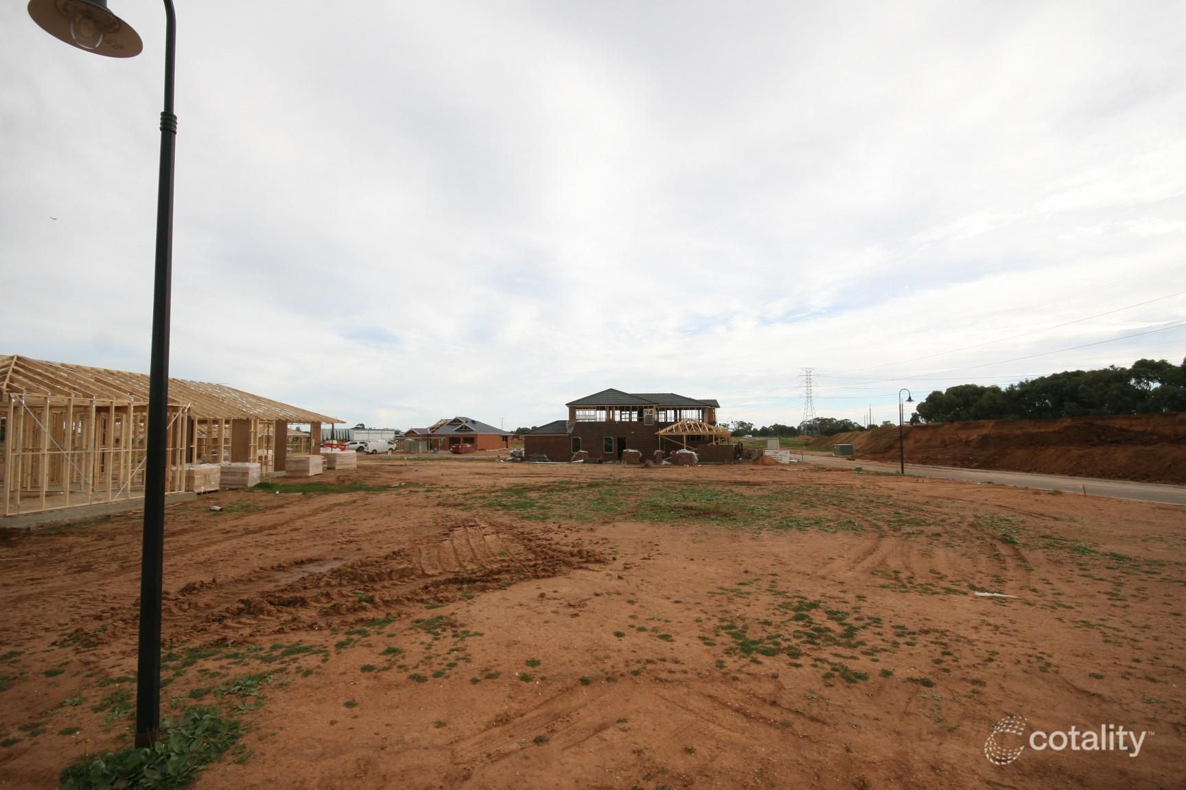 16 Leaf St, Parafield Gardens, SA 5107