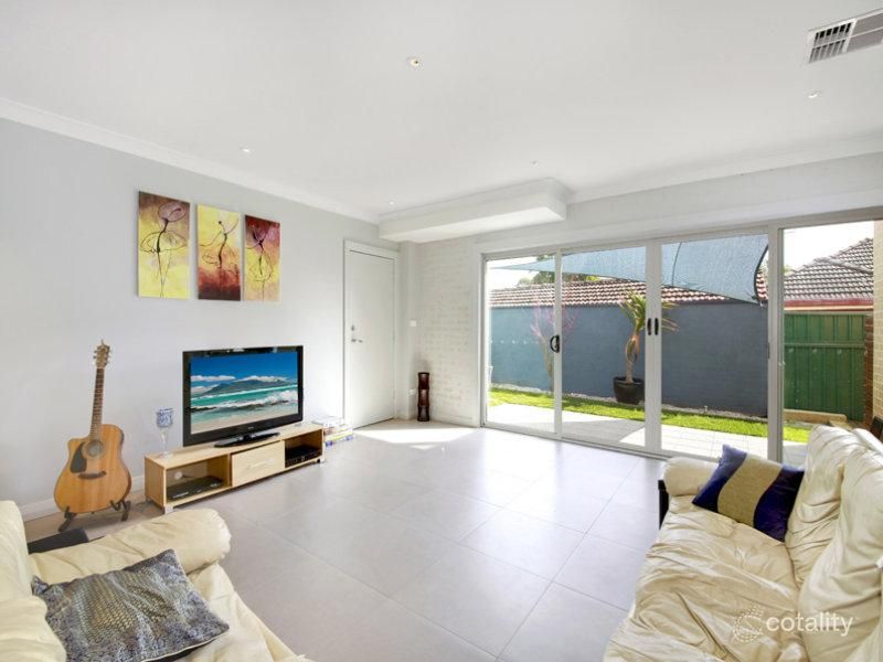 3/12 Browning St, East Hills, NSW 2213