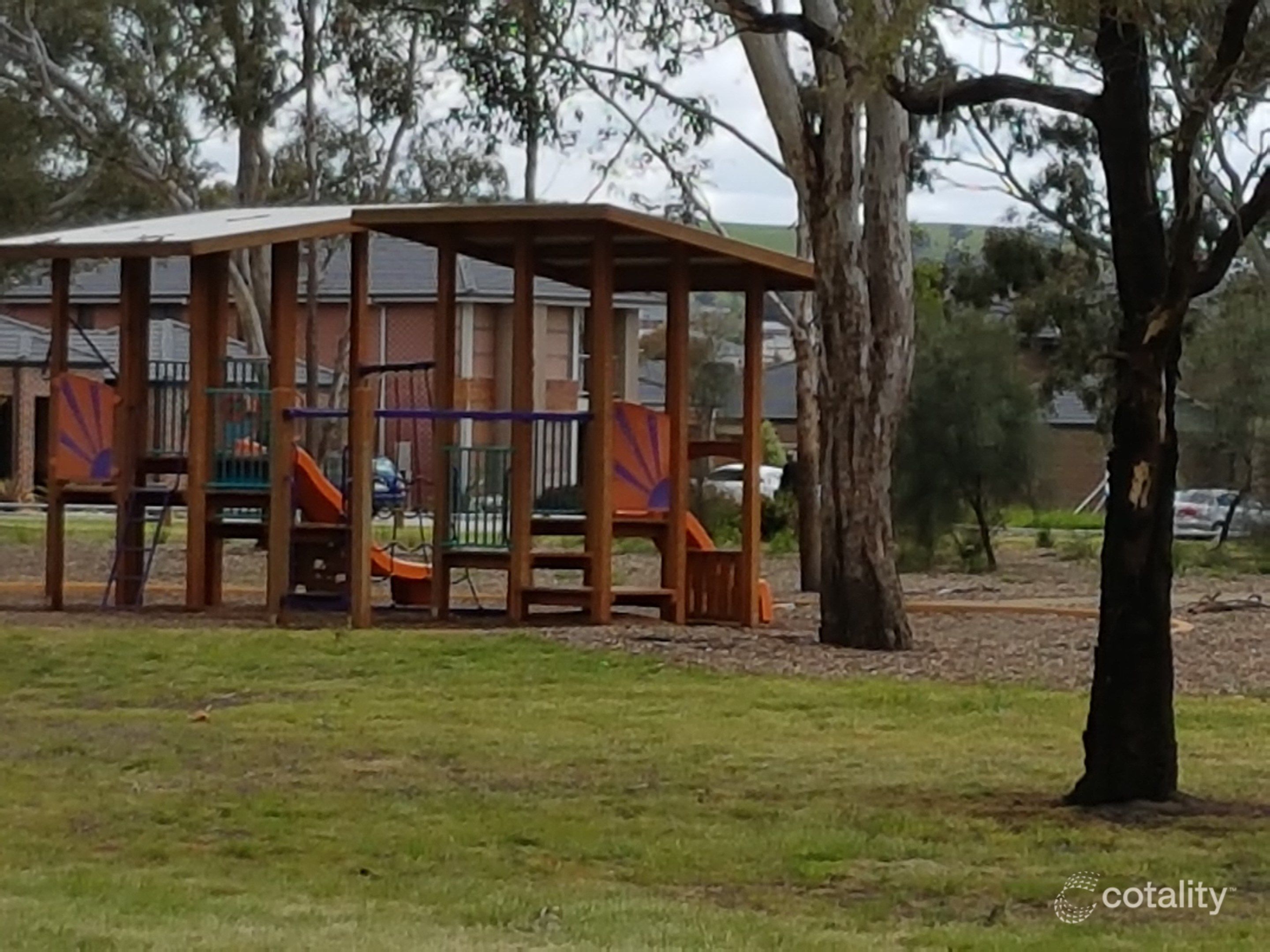 2/2 Vangelica Way, South Morang, VIC 3752