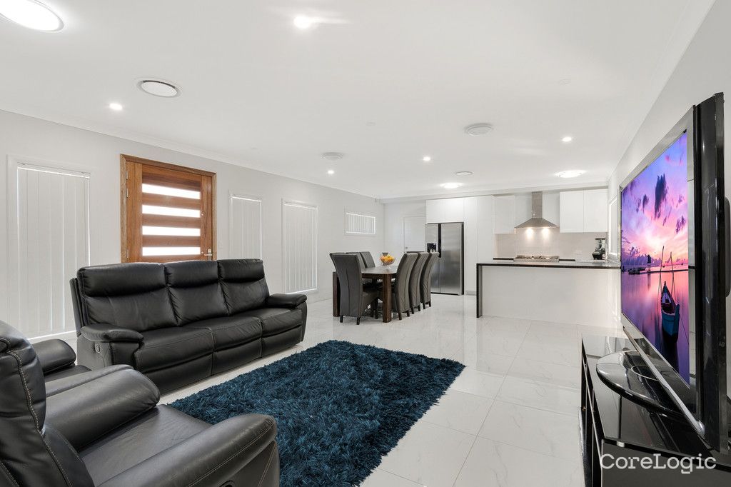 350 Riverside Dr, Airds, NSW 2560