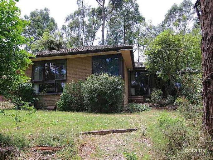 21 Rankins Rd, Monbulk, VIC 3793