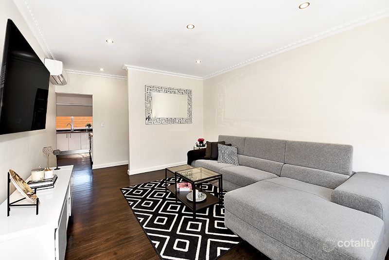 2/6 Etzel St, Airport West, VIC 3042