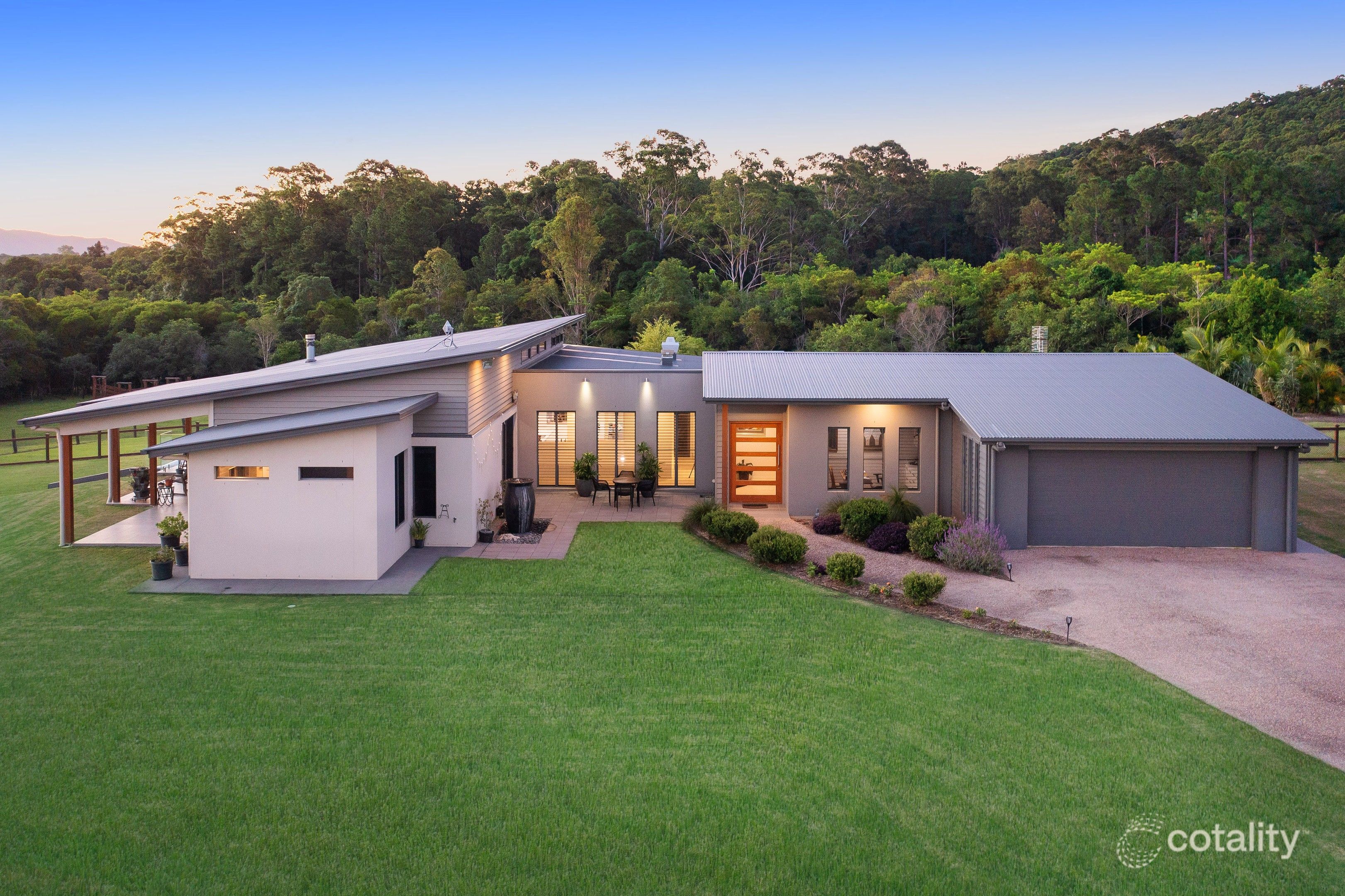 64 Collins Rd, Yandina, QLD 4561