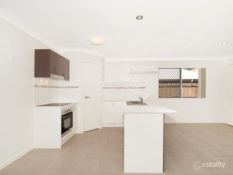 1/10 Nike Ct, Wulkuraka, QLD 4305