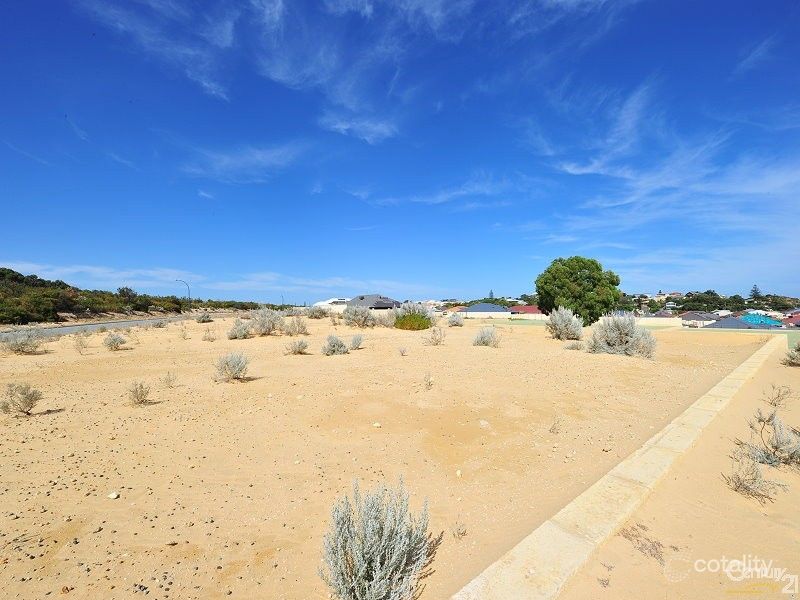 32 Tambellup Dr, Dawesville, WA 6211