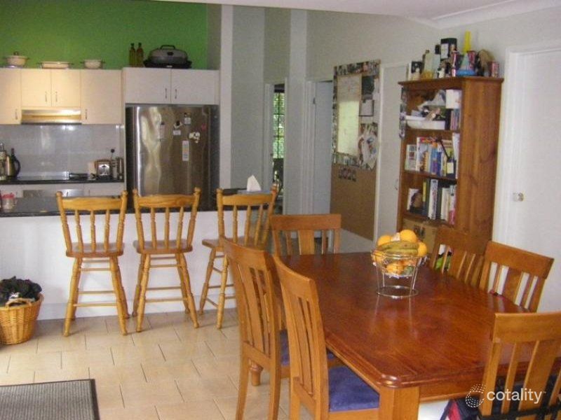 42 Coachwood Dr, Unanderra, NSW 2526