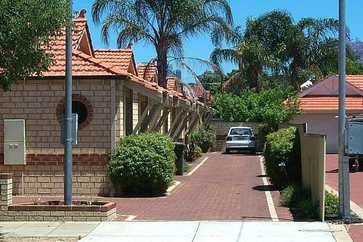 1/71 Geddes St, Victoria Park, WA 6100