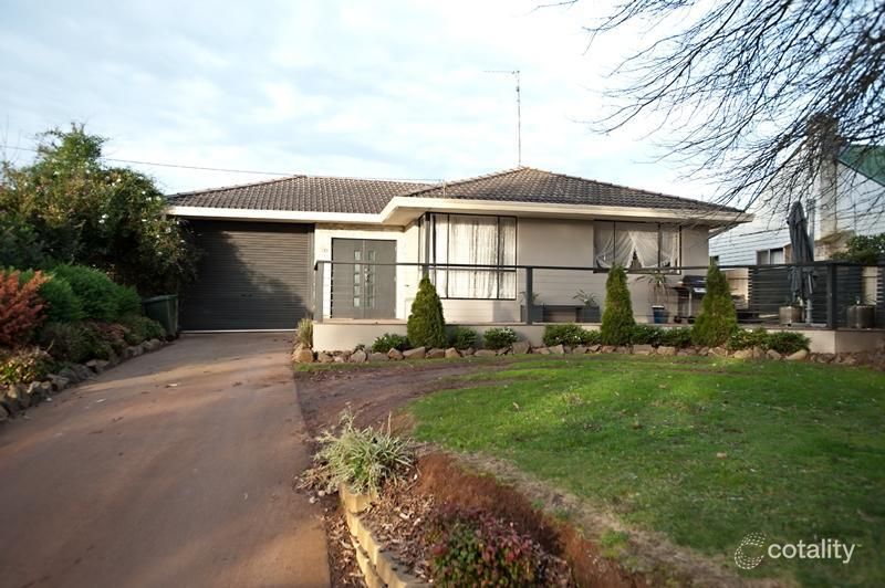 50 Lardner Rd, Drouin, VIC 3818