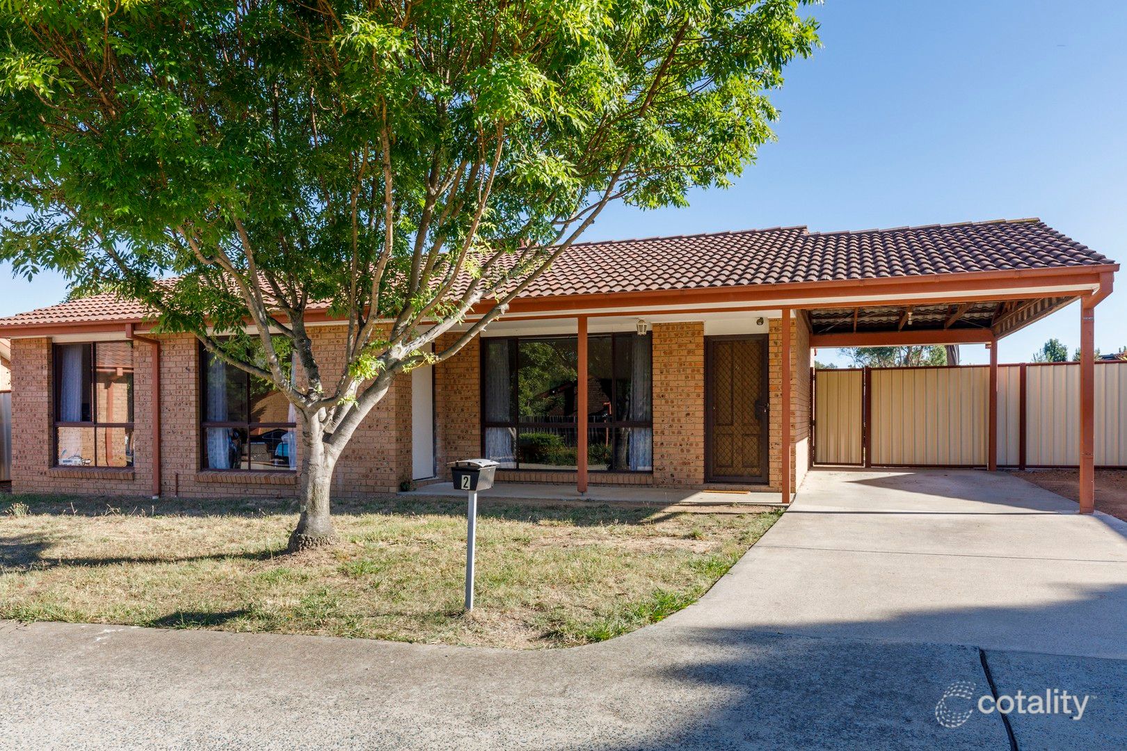 2/18 Cromwell Cct, Isabella Plains, ACT 2905