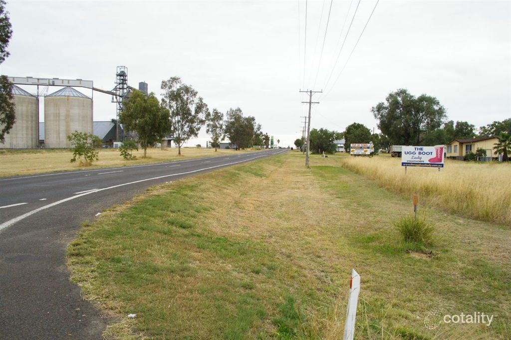 12 Railway Pde, Bellata, NSW 2397