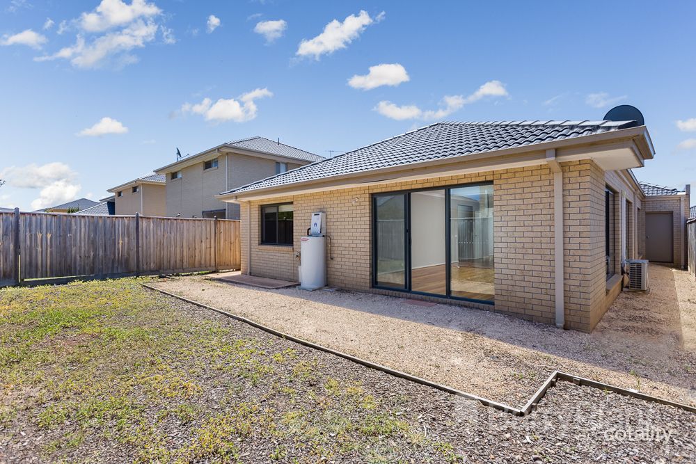 22 Maritime Cct, Point Cook, VIC 3030