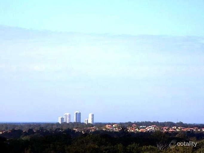 6 Honolulu Rise, Pacific Pines, QLD 4211