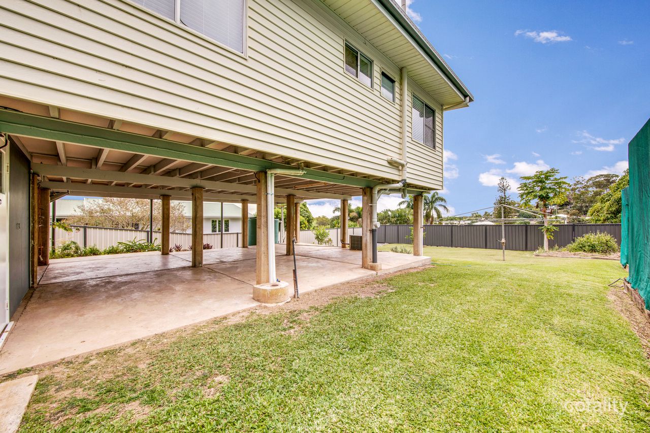 34 Smith St, West Gladstone, QLD 4680