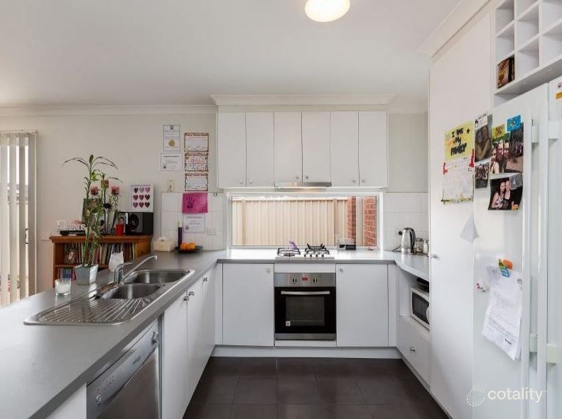10 Kilmore St, Brookfield, VIC 3338