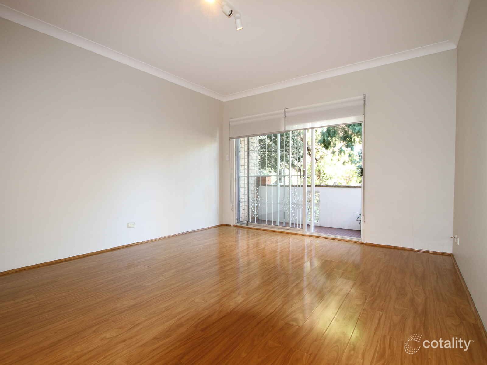 2/14 Chandos St, Ashfield, NSW 2131