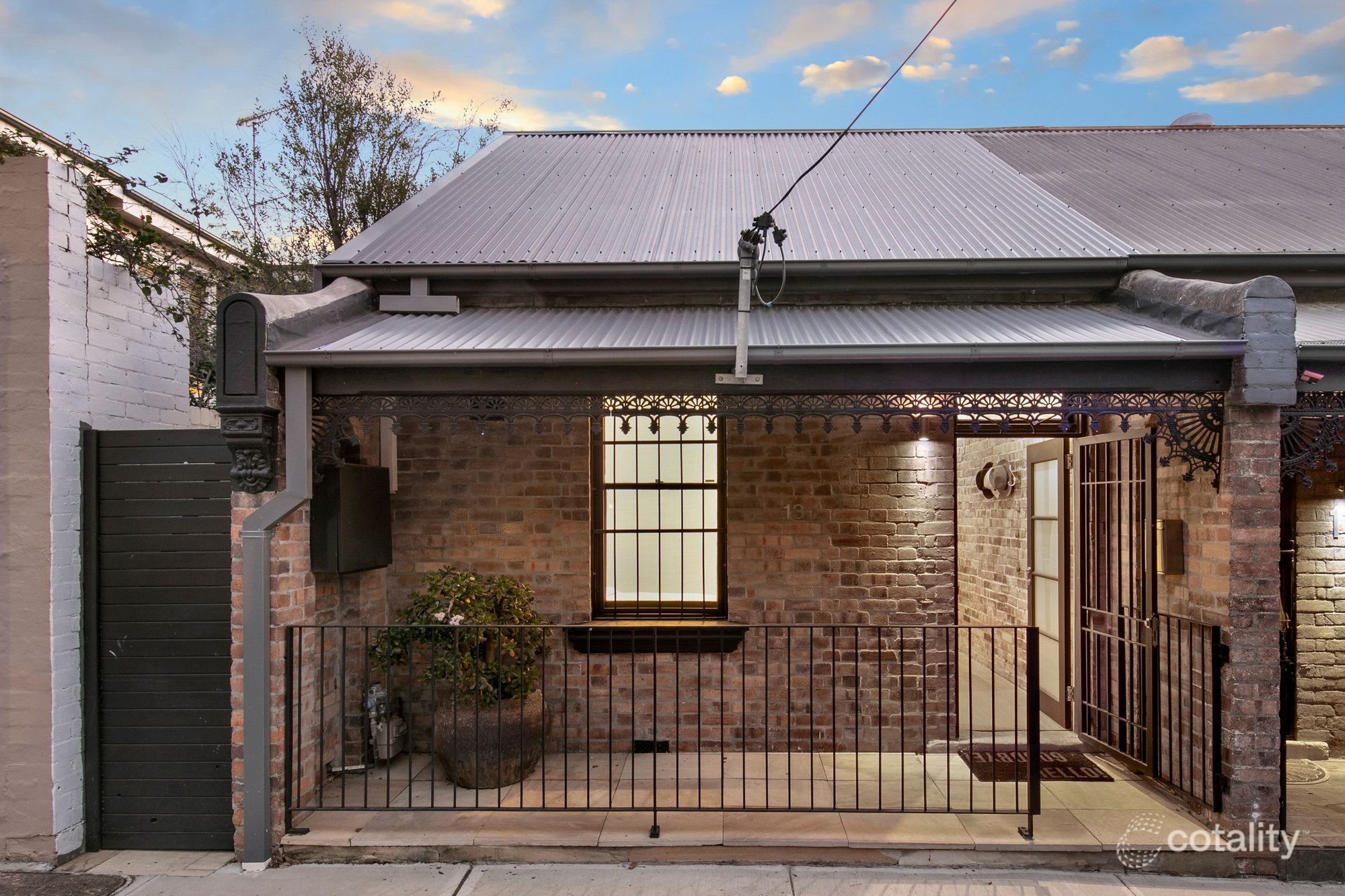 13 Fitzgerald St, Newtown, NSW 2042