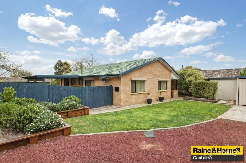 12 Warby Pl, Charnwood, ACT 2615