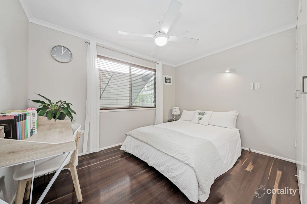 202 Patricks Rd, Ferny Hills, QLD 4055